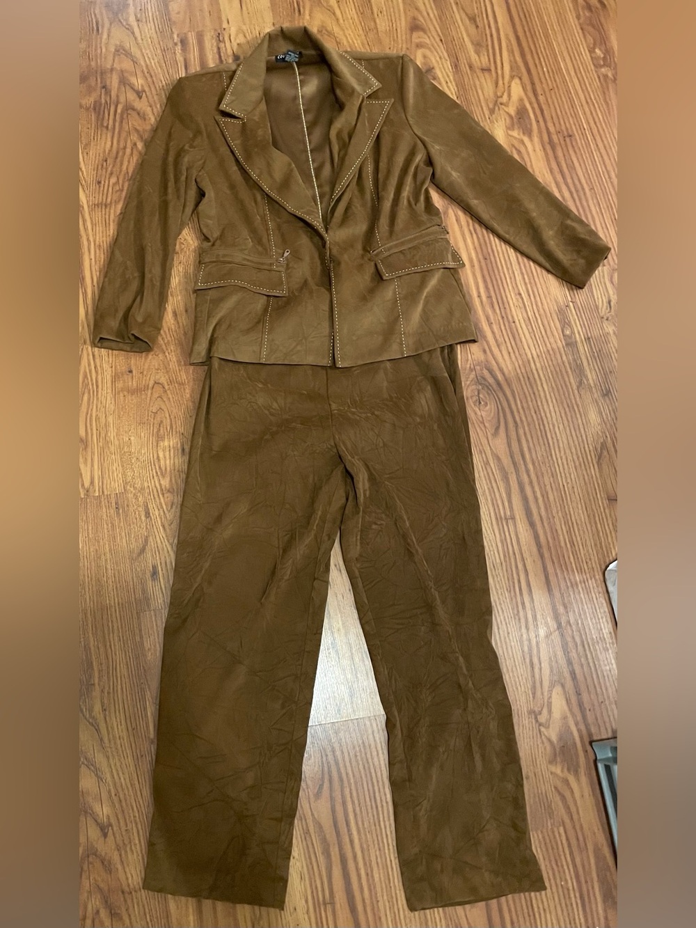 Vintage Courtenay Brown Suede Like Colored Contrast Stitching Pant Suit Size 8